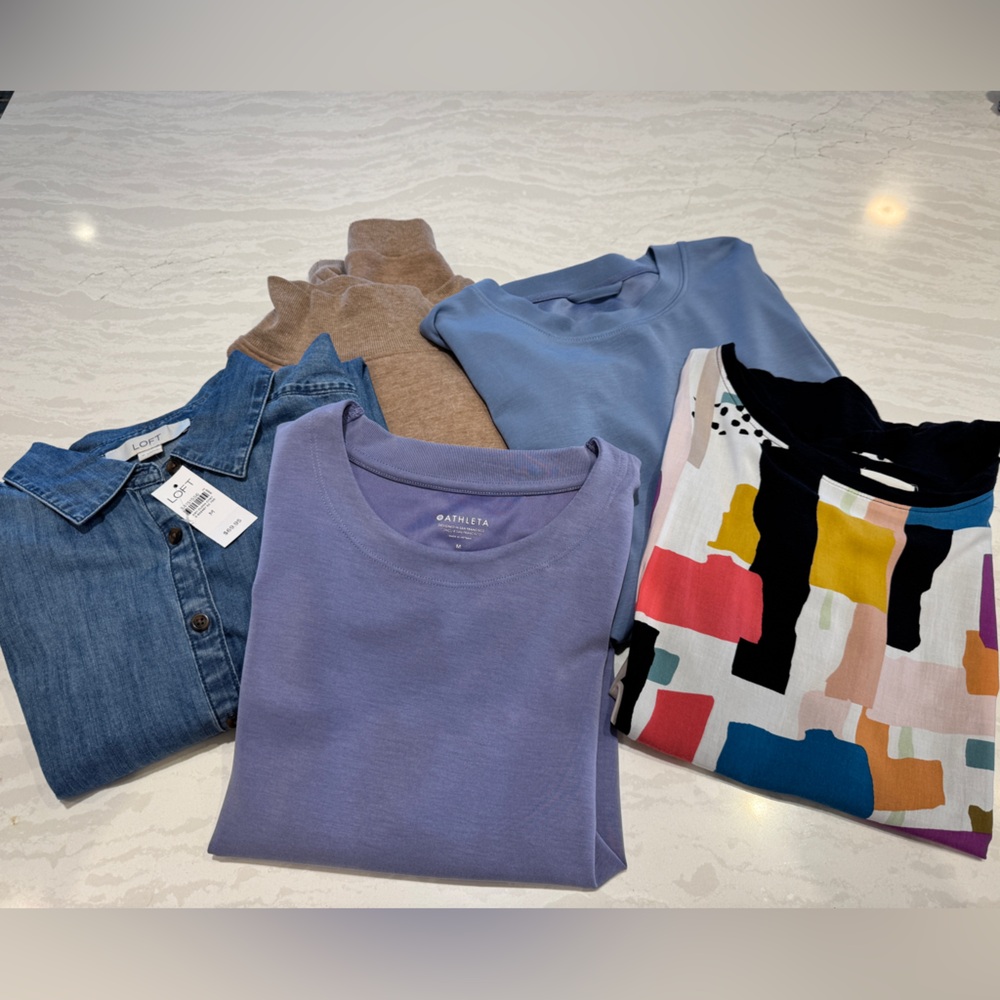 Colorful Clothing Bundle 5 Tops Size M